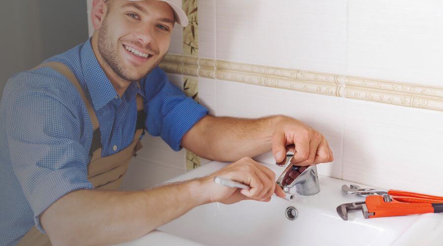 Professional sewer line replacement in Rhode Island